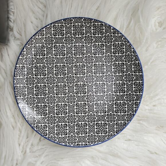 Certified International Modern Pattern Salad Luncheon Plate Set - Picture 4 of 6